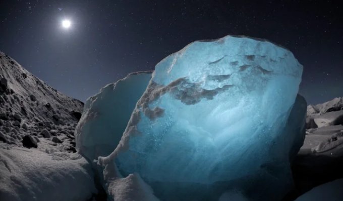 На Меркурії знайшли місця, де може існувати життя (2 фото)