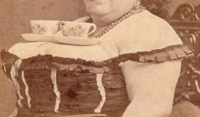 Не такі вже манірні: архівні фото ХІХ століття зруйнували популярний міф (10 фото)