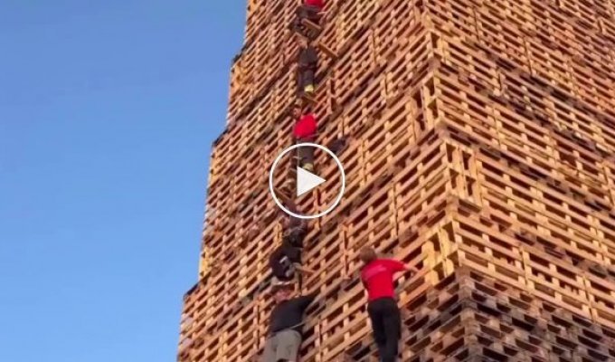 Building a pallet tower