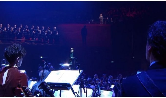 Саундтрек вестерна «Хороший, плохой, злой» в исполнении Датского национального симфонического оркестра (1 фото + 3 видео)