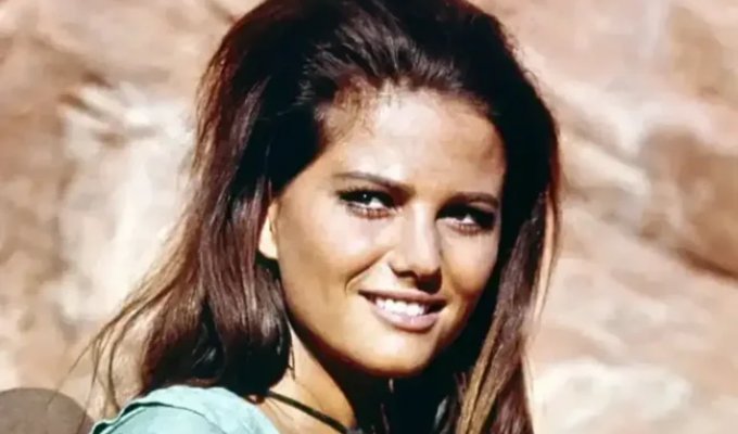 Умерла звезда кинематографа 60-х годов Клаудия Кардинале (5 фото)