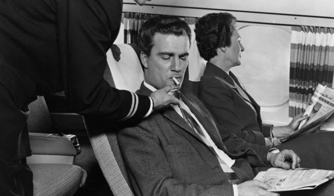 Почему раньше все свободно курили сигареты в самолетах, а затем это стало запрещено? (5 фото)