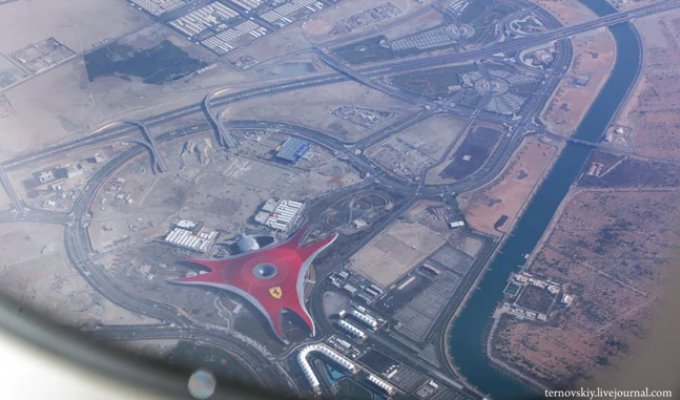 Полетное: Абу-Даби (29 фото)