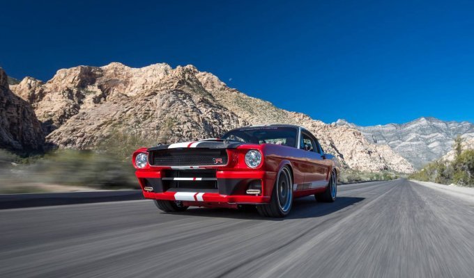 Классический Ford Mustang от компании Ringbrothers (10 фото)
