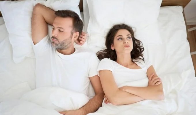 Can't Stop Craving Your Ex? Here's What a Sexologist Recommends (4 photos)
