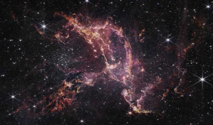 Туманность NGC 346 (2 фото)