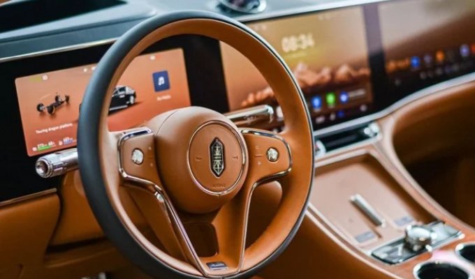 Huawei научила автомобильную аудиосистему одновременно играть разную музыку спереди и сзади (1 фото)