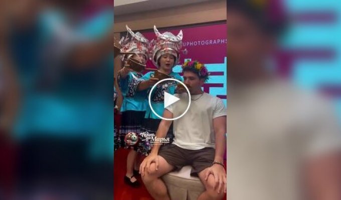 В гостях у мяо голодными и трезвыми уйти трудно