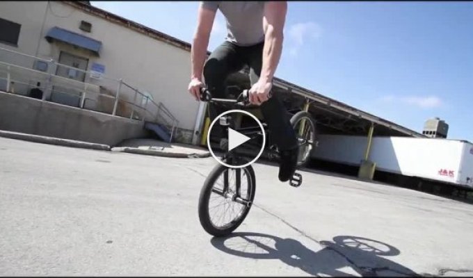 Необычные трюки BMX от Tim Knoll 2013