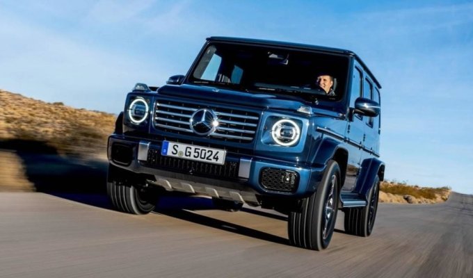 Gelikas are now only hybrid ones. Mercedes-Benz G-Class update presented (27 photos)