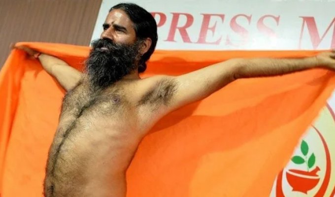 Baba Ramdev: yogi, tycoon, and "medicine killer"—how the guru challenged Big Pharma and nearly became a government minister (14 photos)