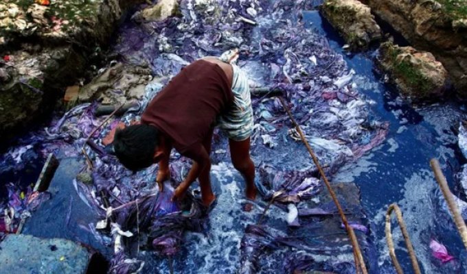 Jeans Are Killing the Planet — and We’re Only Now Finding Out (11 photos)