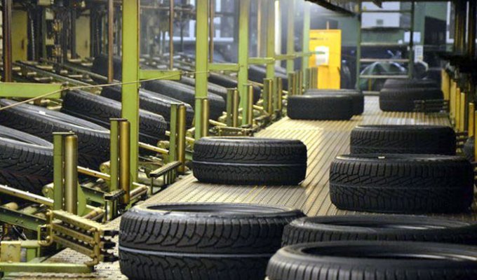 Экскурсия на завод Nokian Tyres в России (8 фото)
