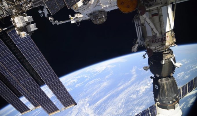 Фотографии космоса от Сергея Рязанского с борта МКС (41 фото)