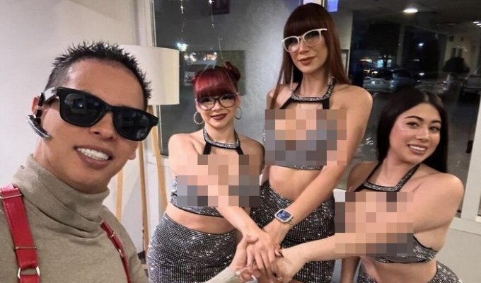 For every day of the week: the adult film star took 7 wives (6 photos)