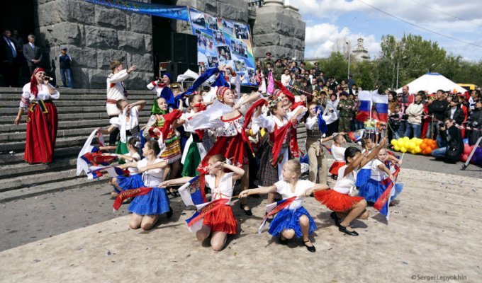 Аллея национальных культур в Волгограде (69 фото)