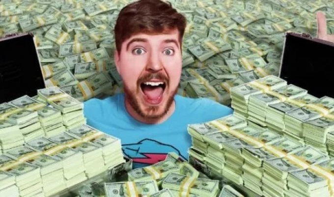 TOP-10 richest YouTube bloggers in the world (10 photos)