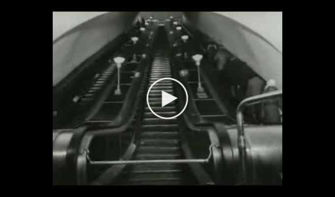 Как устроен эскалатор в метро