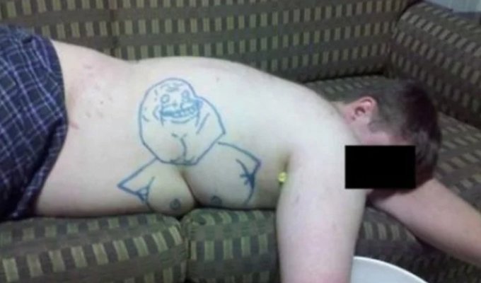 What happens when you're the first one to pass out at a party (17 photos)