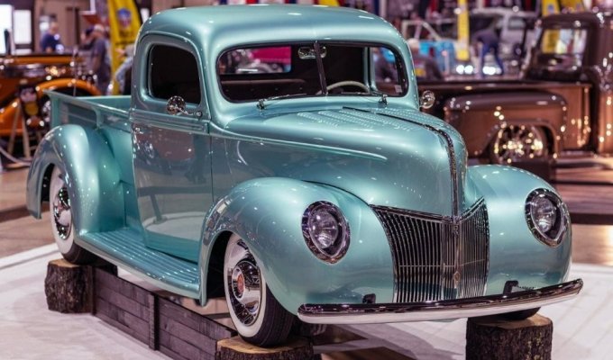 The most beautiful truck in the world (6 photos)