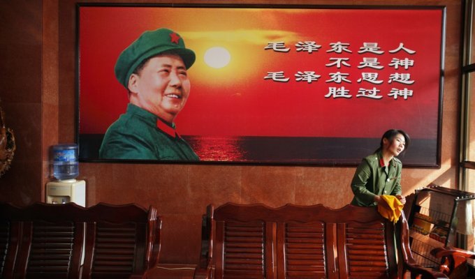 Ностальгия по временам Мао (7 фото)