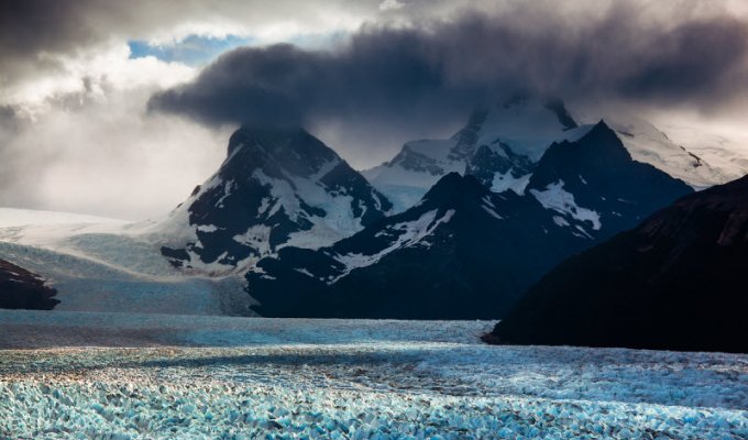 Живой лёд: фотографии ледника Перито Морено (18 фото)