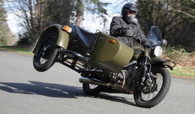Мотоцикл "Урал" - особенности двухколесного полного привода (10 фото + 1 видео)