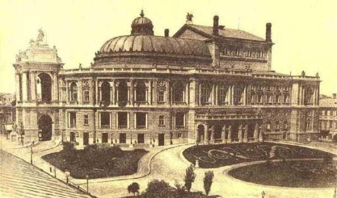 Подборка фотографий Одессы XIX века и эти же места в XXI веке (11 фото)