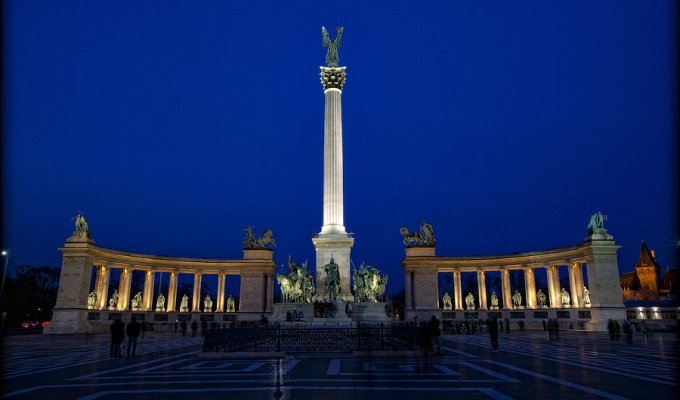 Ночной Будапешт (24 фото)