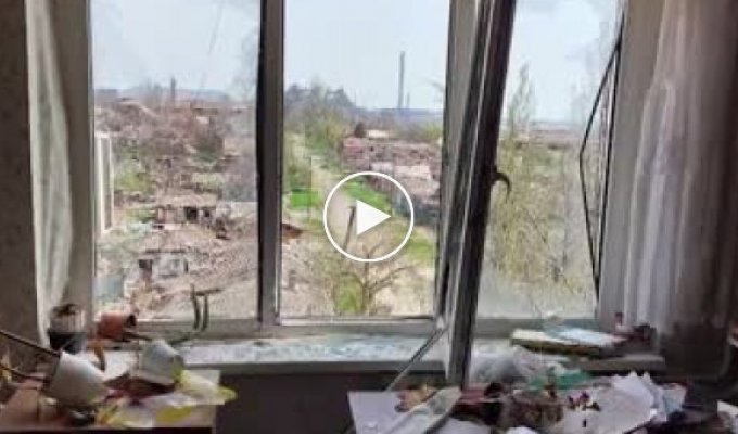 Мариупольцы, чьи дома разрушили российские военные вспоминают о мирной жизни