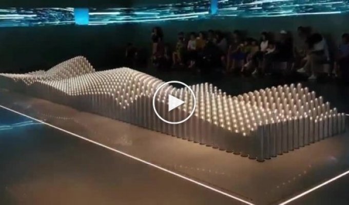 Эффектная инсталляция от автопроизводителя Hyundai