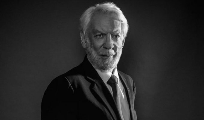 Actor Donald Sutherland, who played in The Hunger Games, has died (2 photos)