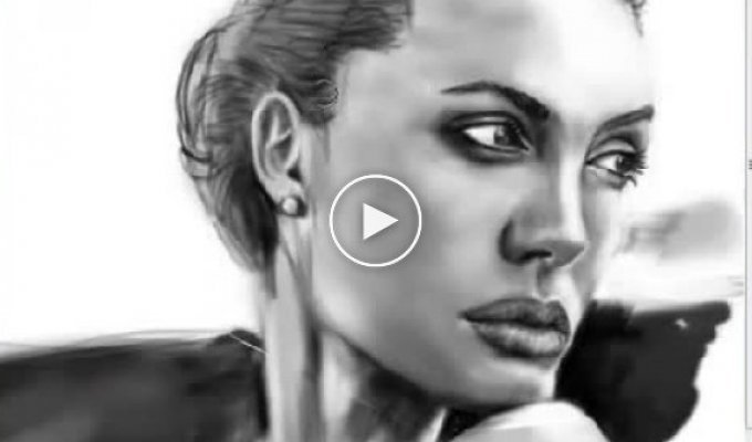 Нарисованная Анджелина Джоли в фотошопе