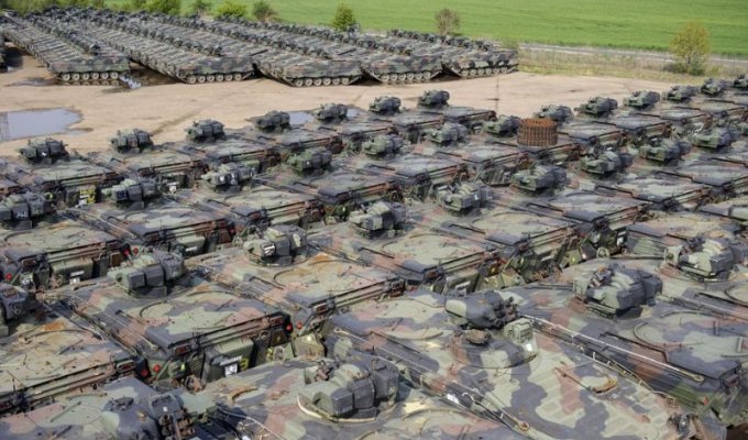 Немецкая разборка боевых танков (24 фото)
