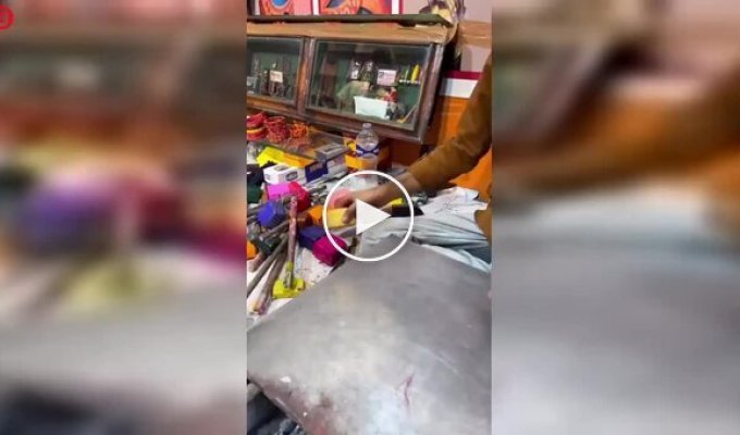 Как из природной смолы и ручного труда рождаются традиционные индийские браслеты