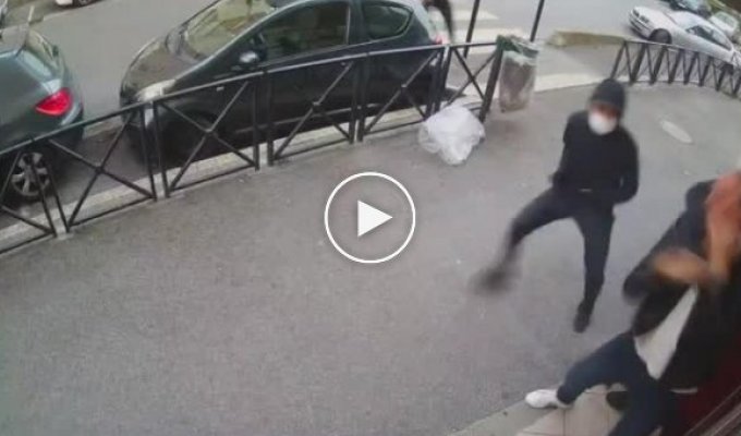 Не очень удачная попытка ограбления магазина во Франции