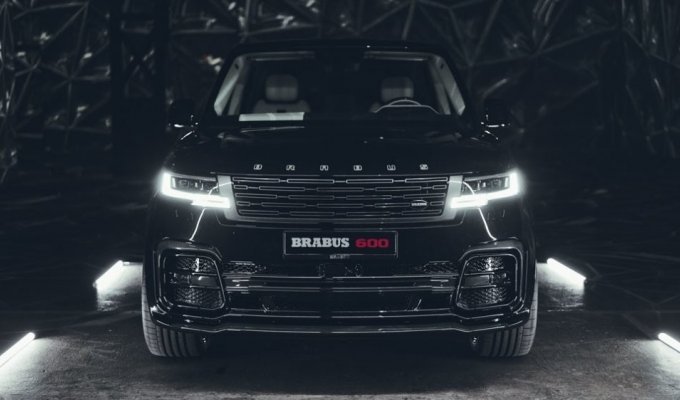 591-horsepower Range Rover from Brabus studio (3 photos)