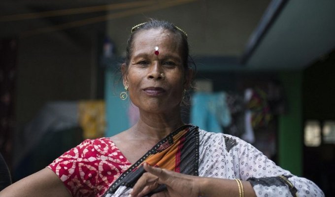 Индийская коммуна транссексуалов с 4000-летней историей (15 фото)