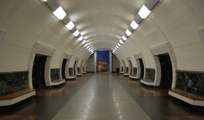 Самое большое метро в мире (14 фото)