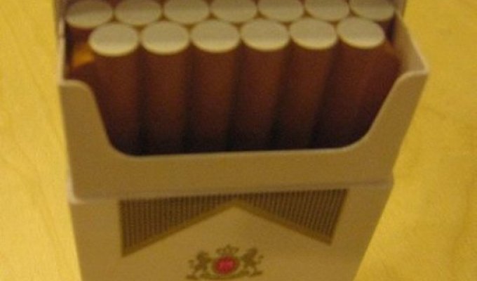 Необычная пачка сигарет (8 фото)