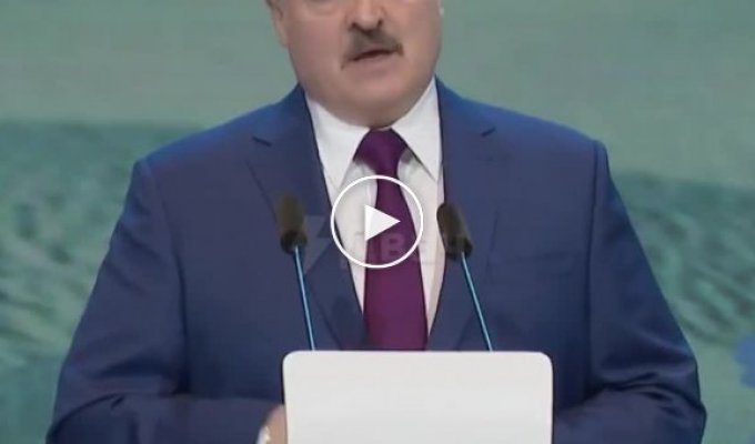 Александр Лукашенко предсказал увядание Интернета и попросил не отказываться от телевидения