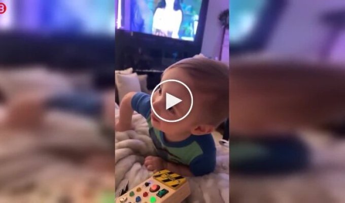 Ребенок внезапно сменил приоритеты во время пробежки