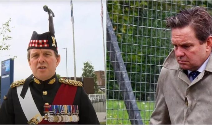 British Major General Expelled from Army for Kissing (3 photos)