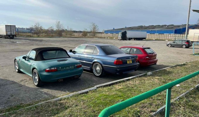 Rare charged BMW 90s brought to Ukraine (photo)