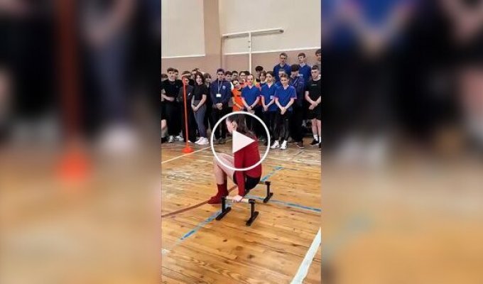 A physical education teacher surprised her students with her preparation
