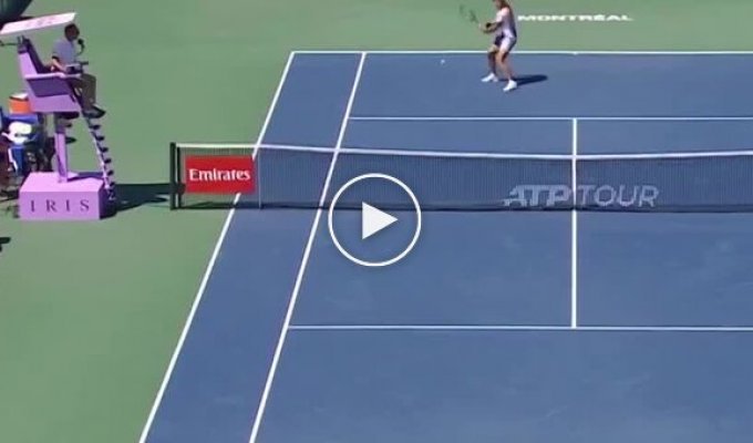 Tennis player Alexander Bublik showed a cheating technique at a tournament in Montreal