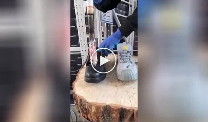 An epic battle of shoes with fire, nails and hammers was filmed on video