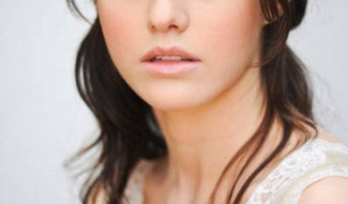Актриса Александра Даддарио и ее очаровательные глаза (17 фото)