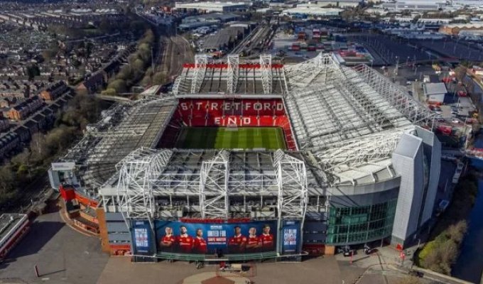 A new stadium for Manchester United will appear on the site of Old Trafford (4 photos)