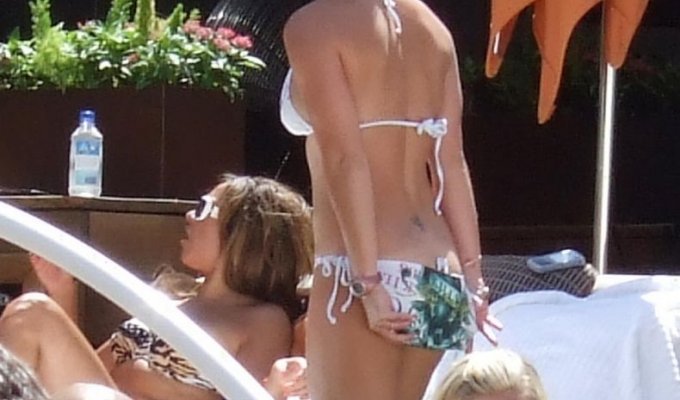 Britney Spears в бикини (5 Фото)